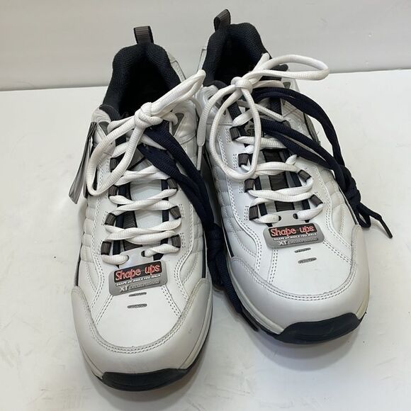 NEW WITH TAGS SKECHER SHAPE UPS IN WHITE LEATHER - Picture 9 of 11